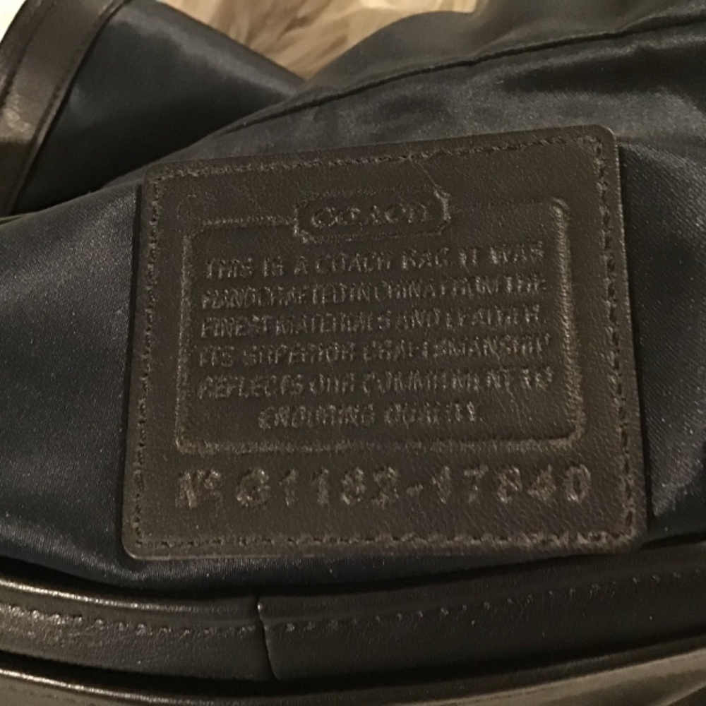Y2K Coach Bag with Brass Chain Detail - Picture 8 of 8